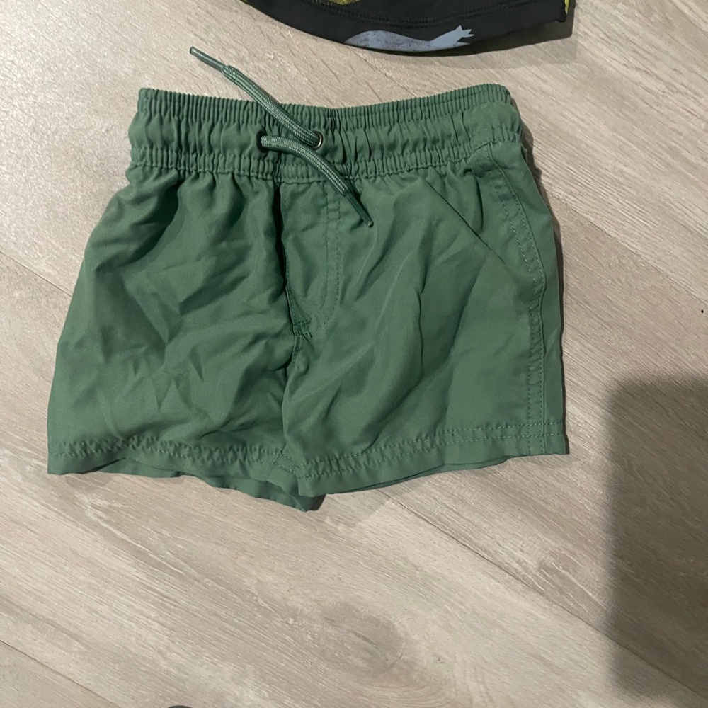 Boys Swim Outfit - 12 month - Picture 2 of 5